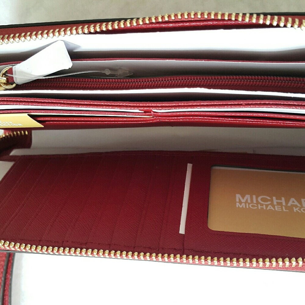 MICHAEL KORS Wallet - Picture 3 of 6